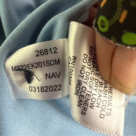 Peter Millar Summer Comfort Performance Golf Polo Navy Print Shirt Size Medium - Picture 10 of 11